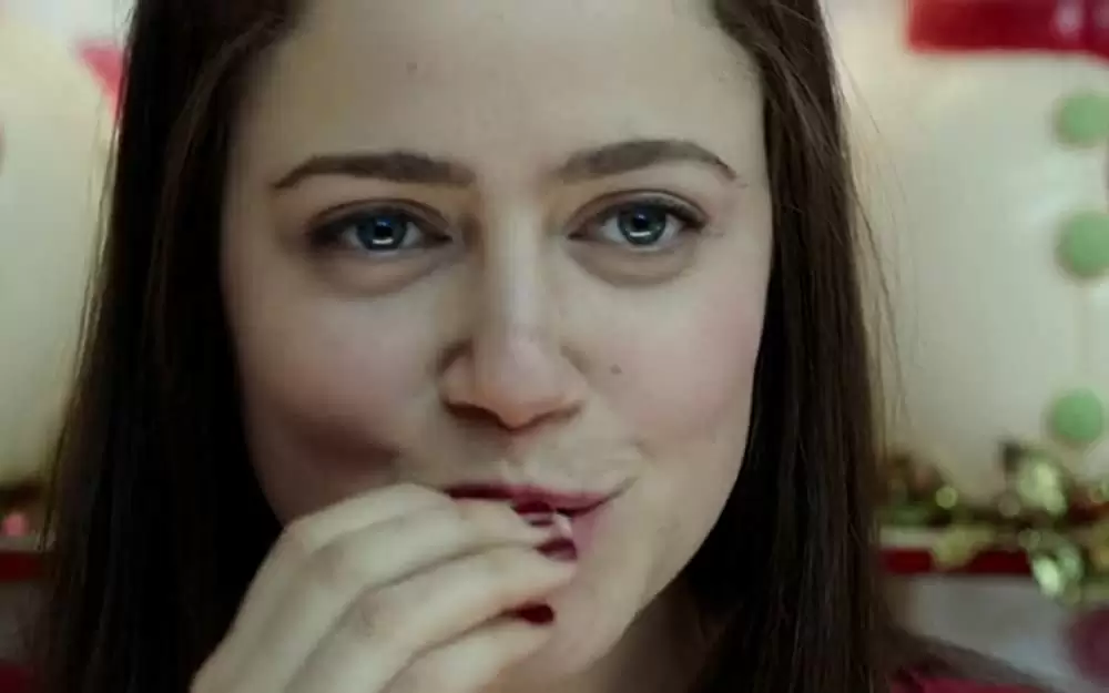 「クーパー家の晩餐会」モリー・ゴードンの画像