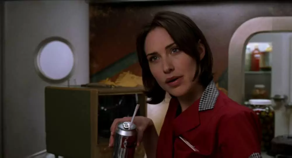 「ミステリー・メン」クレア・フォーラニの画像