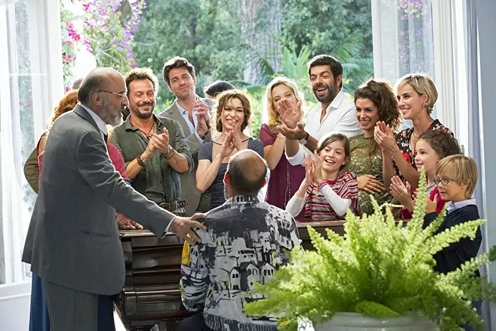 家族にサルーテ！イスキア島は大騒動の画像