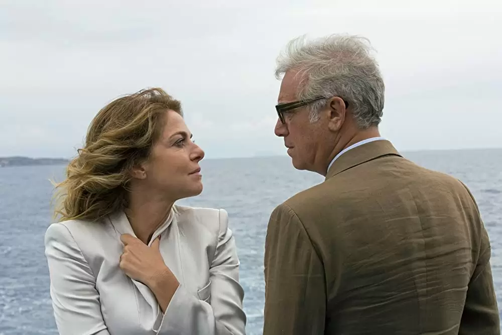 「家族にサルーテ！イスキア島は大騒動」クラウディア・ジェリーニ & マッシモ・ギーニの画像