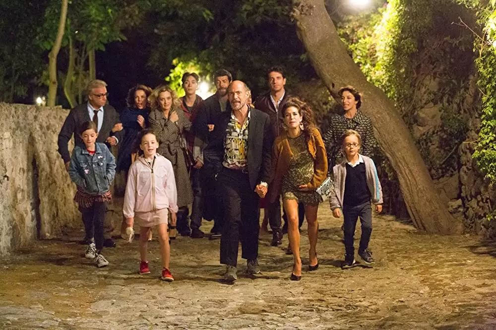 家族にサルーテ！イスキア島は大騒動の画像