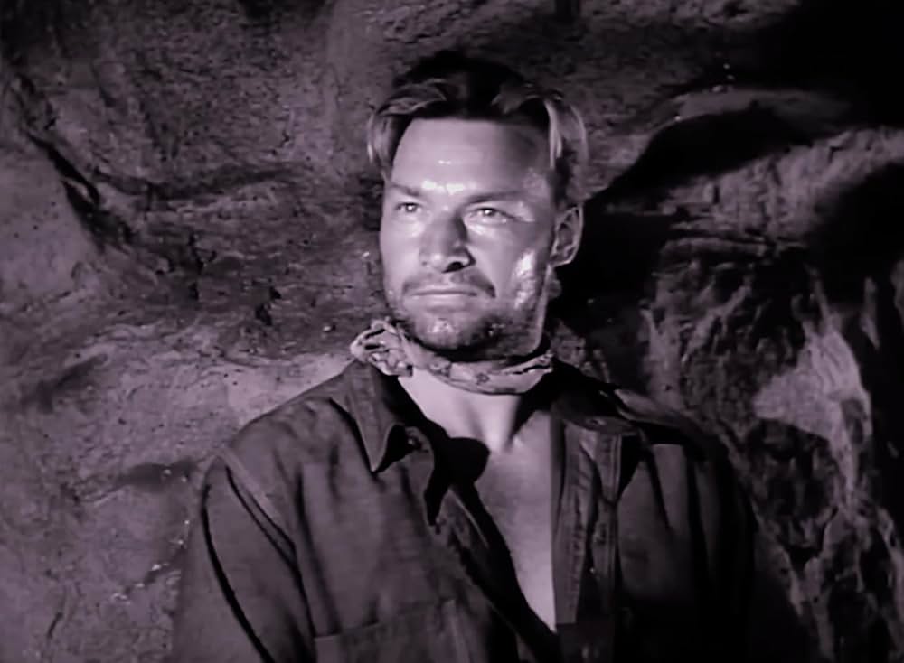 虐殺の砂漠の画像