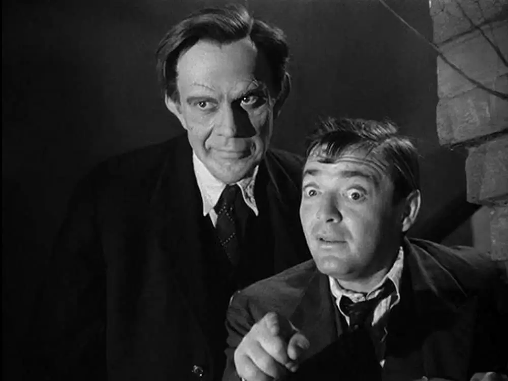 「毒薬と老嬢」ピーター・ローレ & レイモンド・マッセイの画像