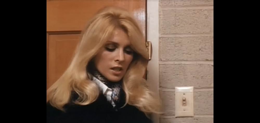 Blazing Stewardesses（原題）の画像