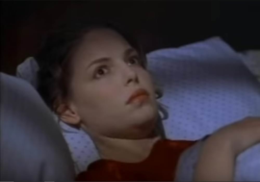 キャサリン・ハイグルの 血まみれのドレスの画像