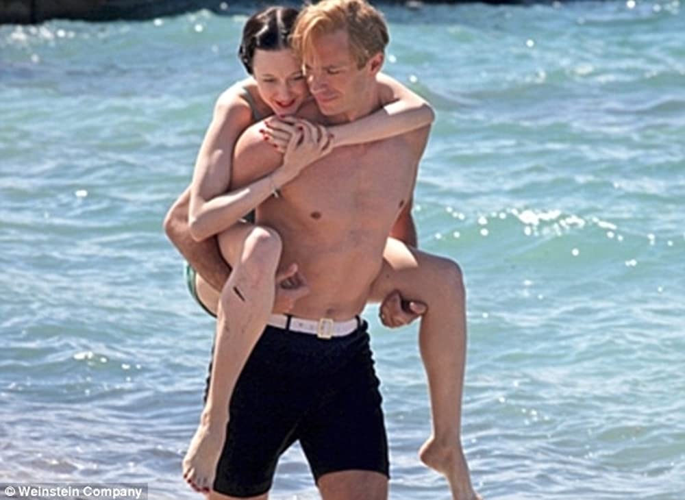 ウォリスとエドワード 英国王冠をかけた恋の画像