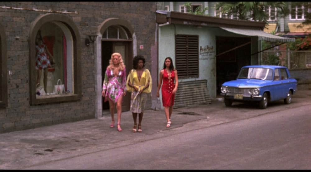 セクシー・ソルジャーズの画像