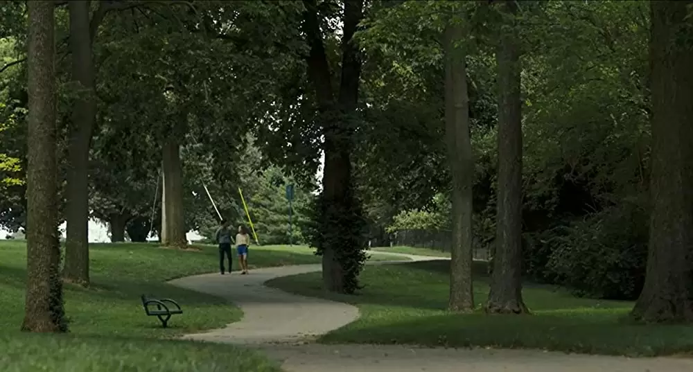 「コロンバス」ジョン・チョウ & ヘイリー・ルー・リチャードソンの画像