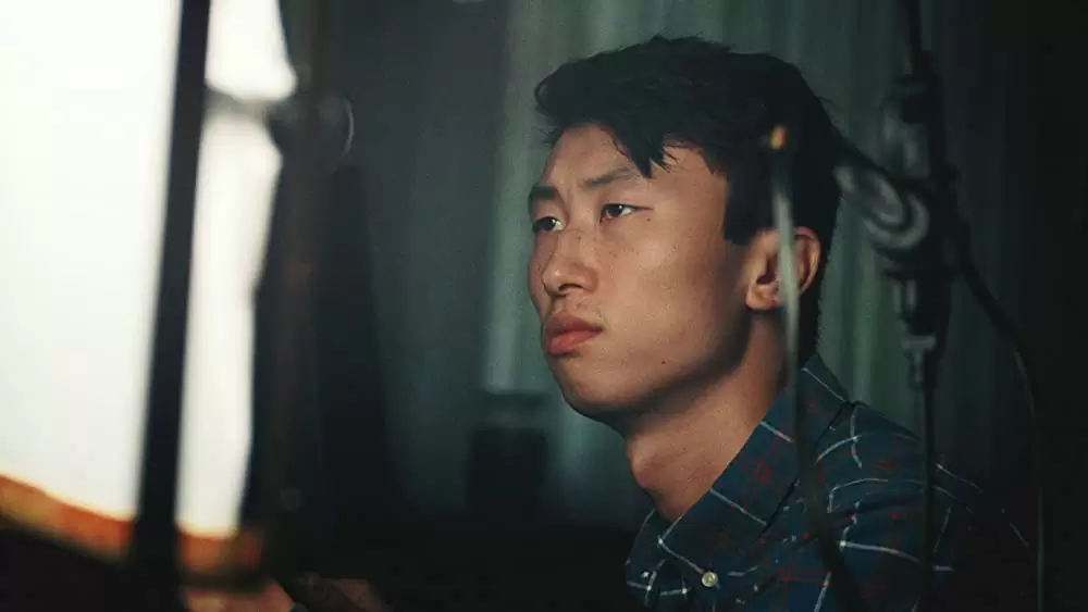 行き止まりの世界に生まれての画像