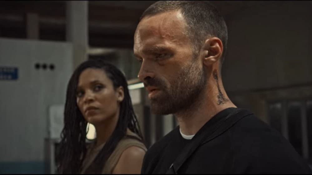 ロストブレット 窮地のカーチェイスの画像