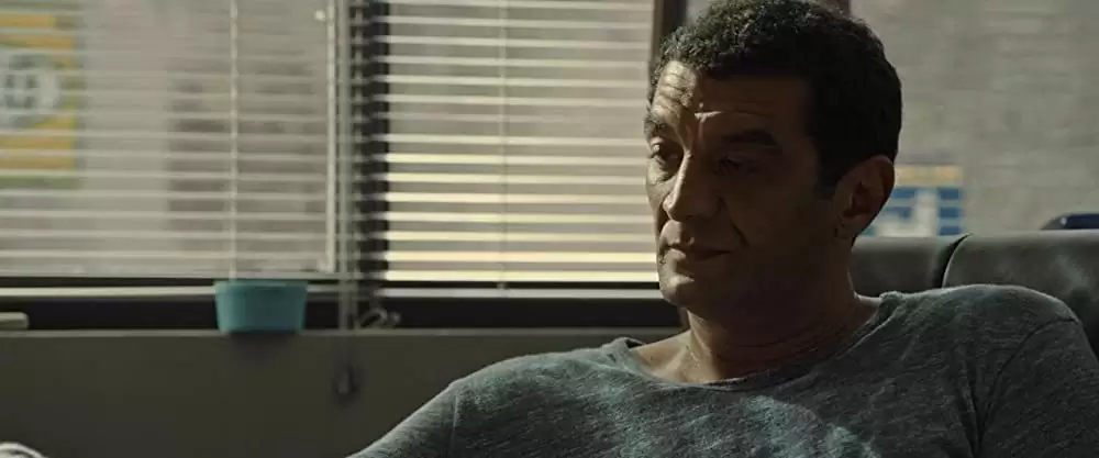 ロストブレット 窮地のカーチェイスの画像