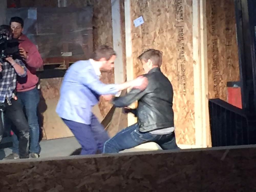 Chokehold（原題）の画像