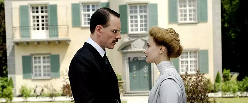 「危険なメソッド」サラ・ガドン & マイケル・ファスベンダーの画像
