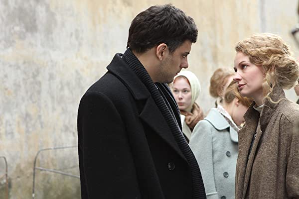 ドヴラートフ レニングラードの作家たちの画像