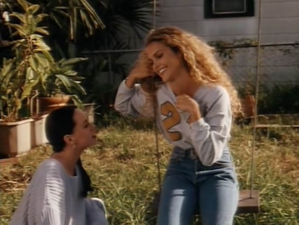 The Babysitter's Seduction（原題）の画像