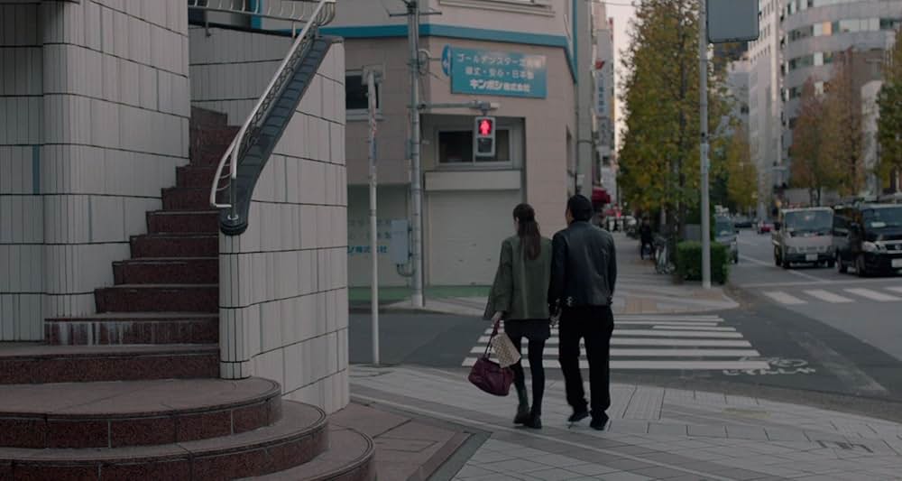 Lost Girls and Love Hotels（原題）の画像