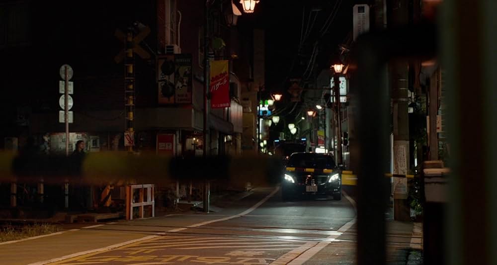 Lost Girls and Love Hotels（原題）の画像