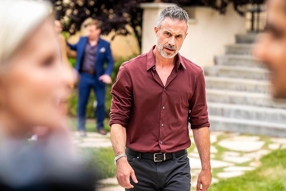 The Girl in the Pool（原題）の写真