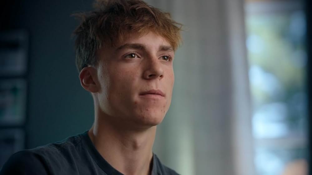 匿名メッセージは誰なのか: 高校ネットいじめスキャンダルの画像