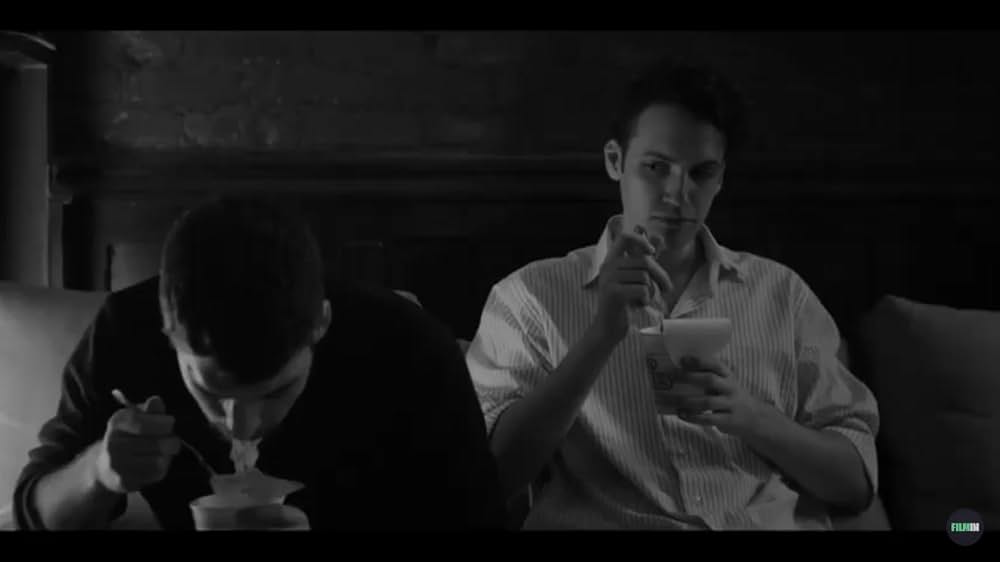 A Stormy Night（原題）の写真