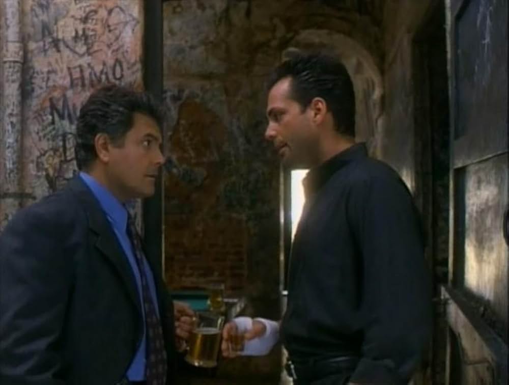 コールド・クロスの画像