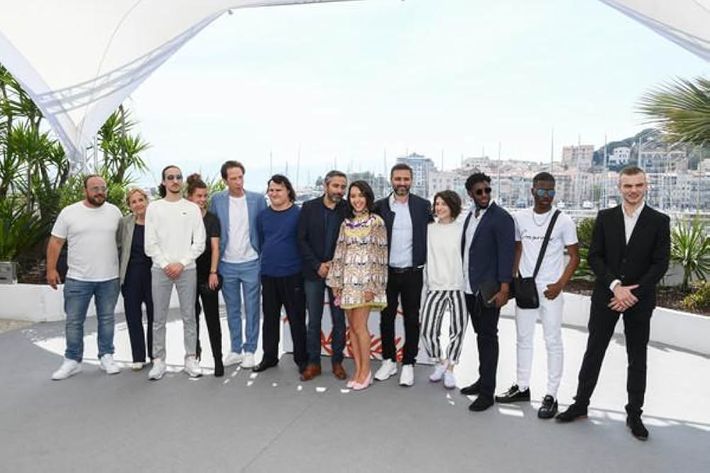 スペシャルズ! 政府が潰そうとした自閉症ケア施設を守った男たちの実話の画像