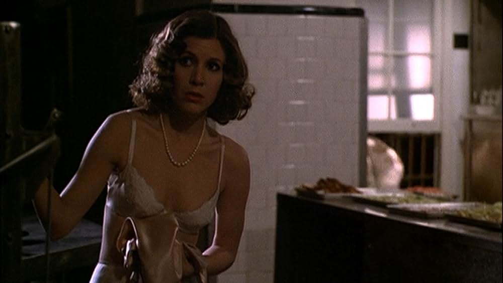 Under the Rainbow（原題）の画像