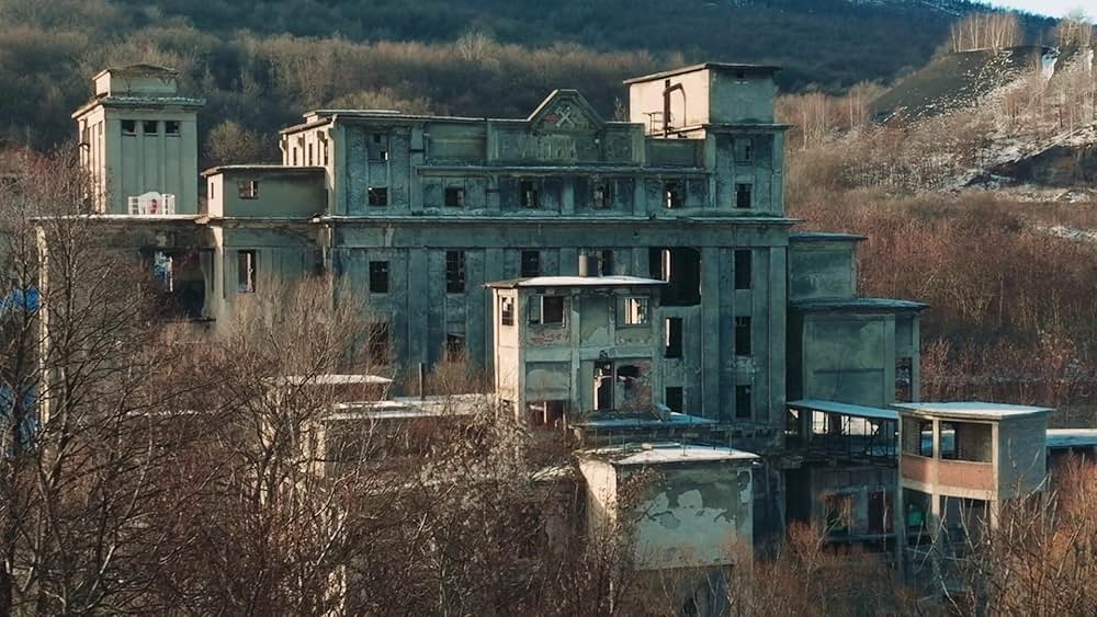 Hell Hole（原題）の画像