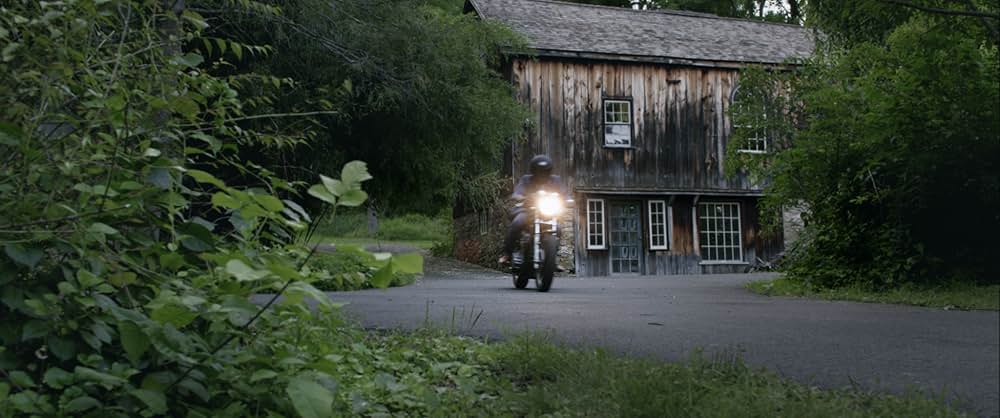 カネと詐欺師と男と女の画像