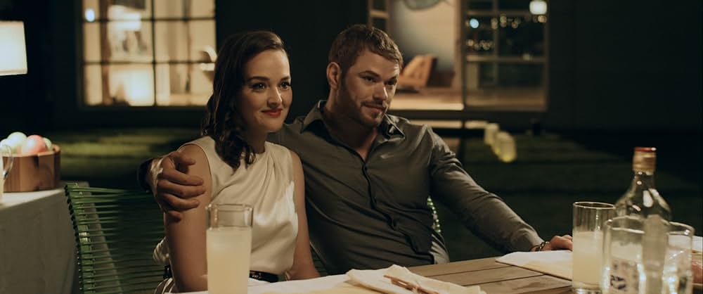 カネと詐欺師と男と女の画像