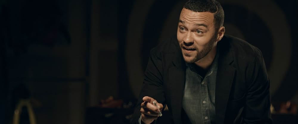 カネと詐欺師と男と女の画像