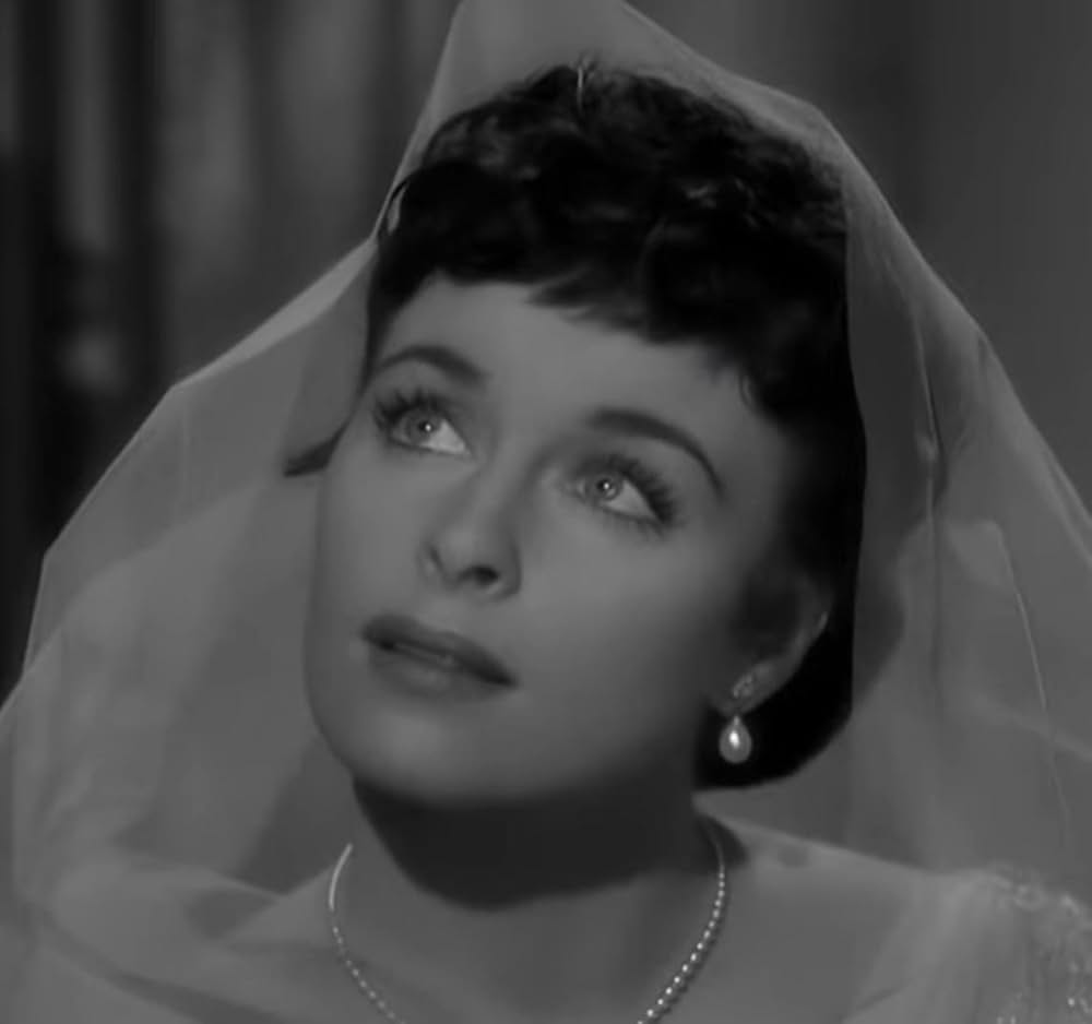 屋根裏部屋の男の画像