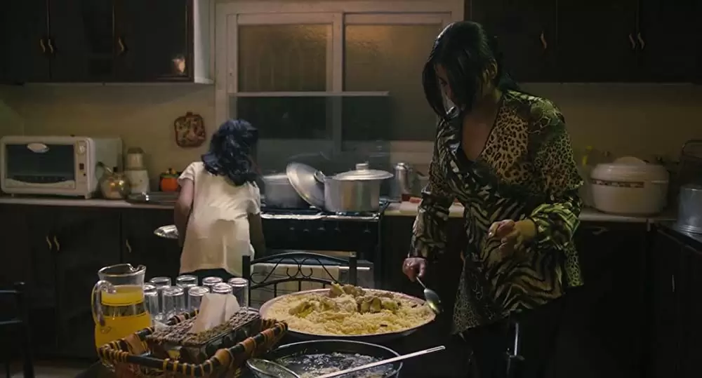 少女は自転車にのっての画像