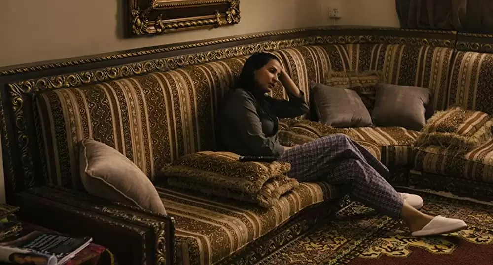 少女は自転車にのっての画像