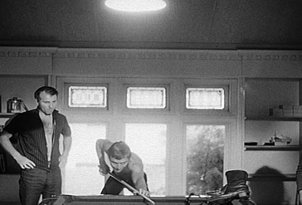 Satan's Bed（原題）の画像