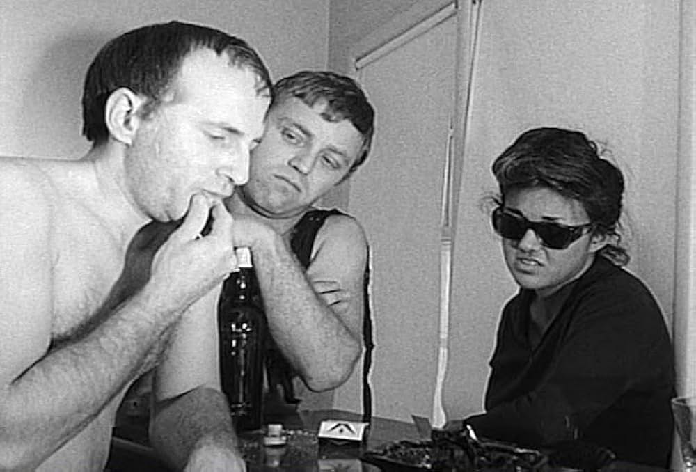 Satan's Bed（原題）の画像