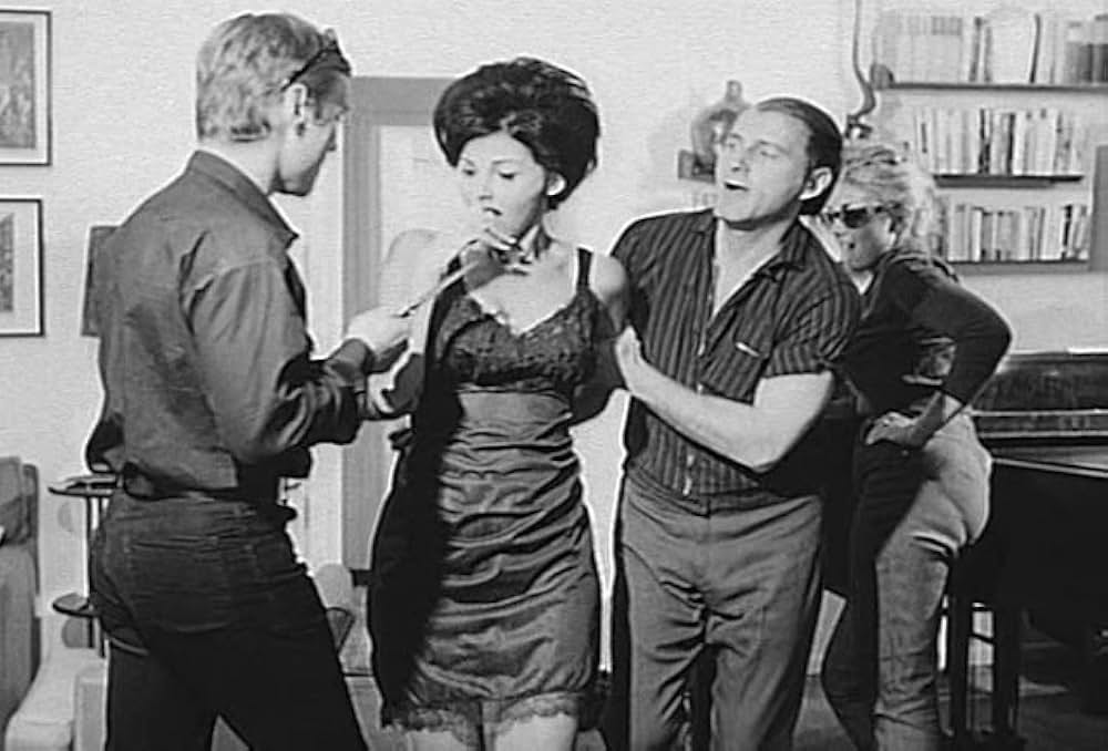 Satan's Bed（原題）の画像