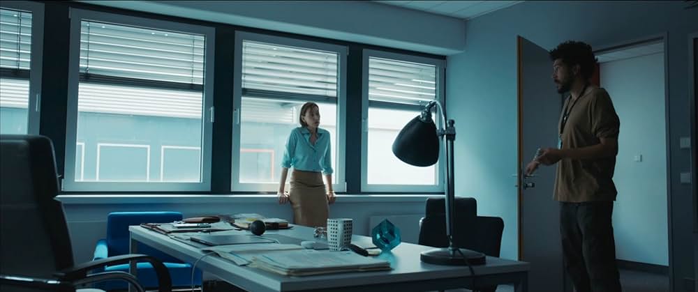 American Sweatshop（原題）の画像