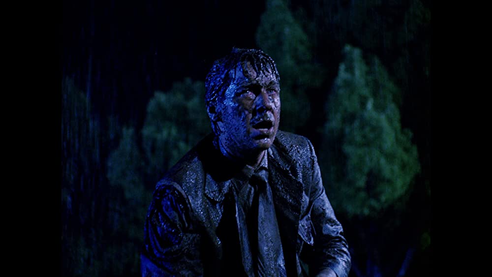 悪女の構図の画像