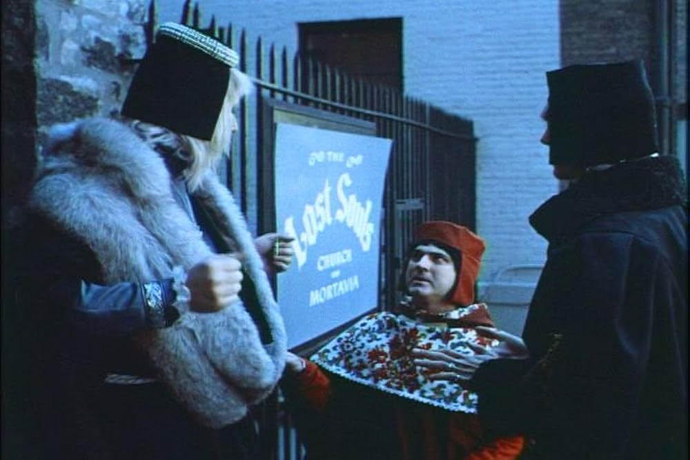 Guru, the Mad Monk（原題）の画像