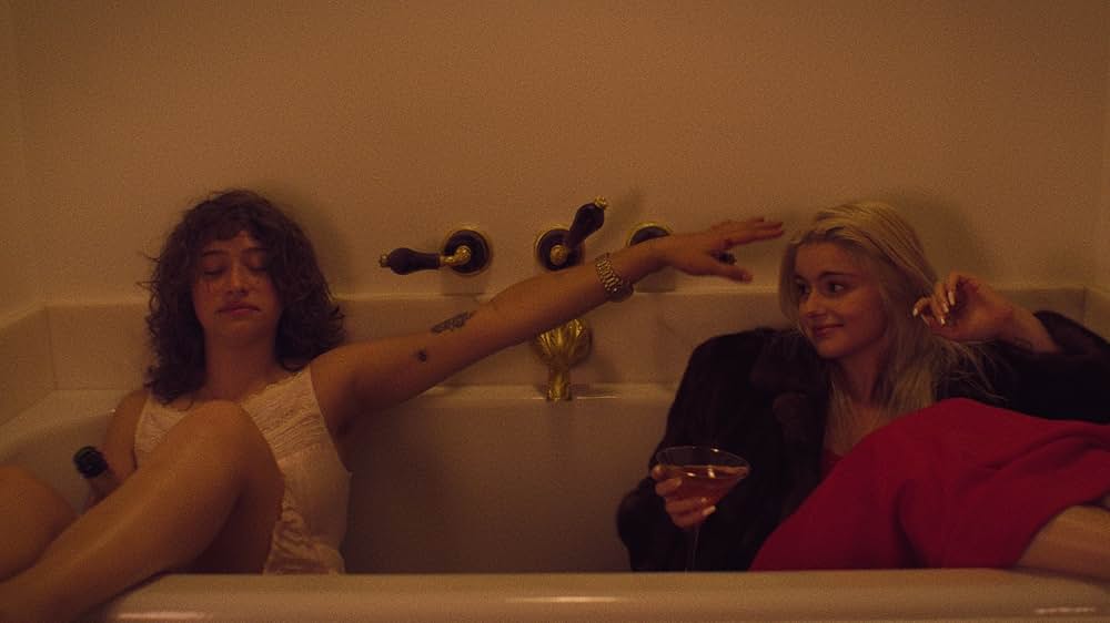 Pools（原題）の画像