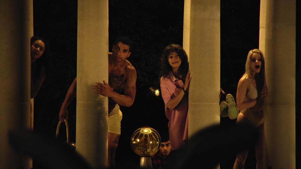 Pools（原題）の画像