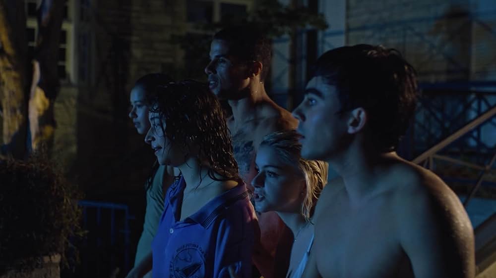 Pools（原題）の画像