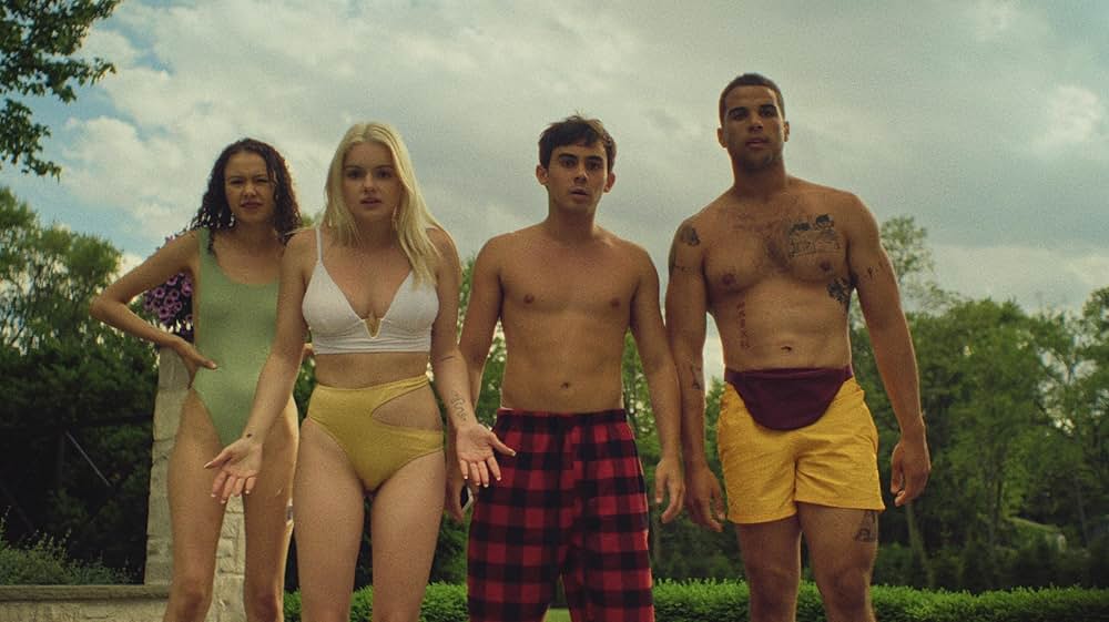 Pools（原題）の画像