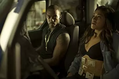 「ミス・リベンジ」アンソニー・マッキー & ジーナ・ロドリゲスの画像