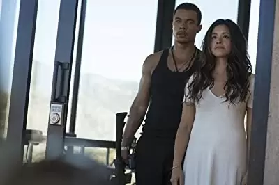 「ミス・リベンジ」ジーナ・ロドリゲス & イスマエル・クルス・コルドバの画像