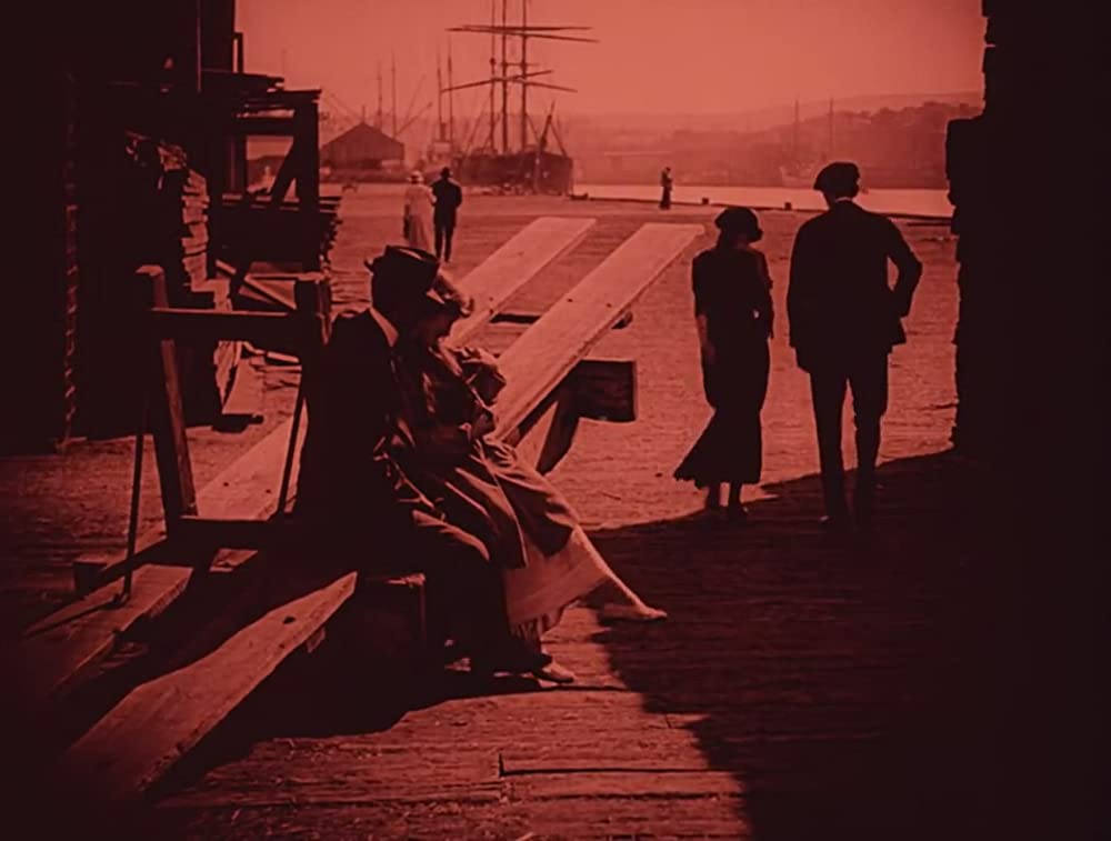 イントレランスの画像