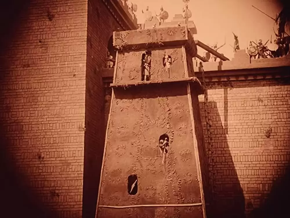 イントレランスの画像