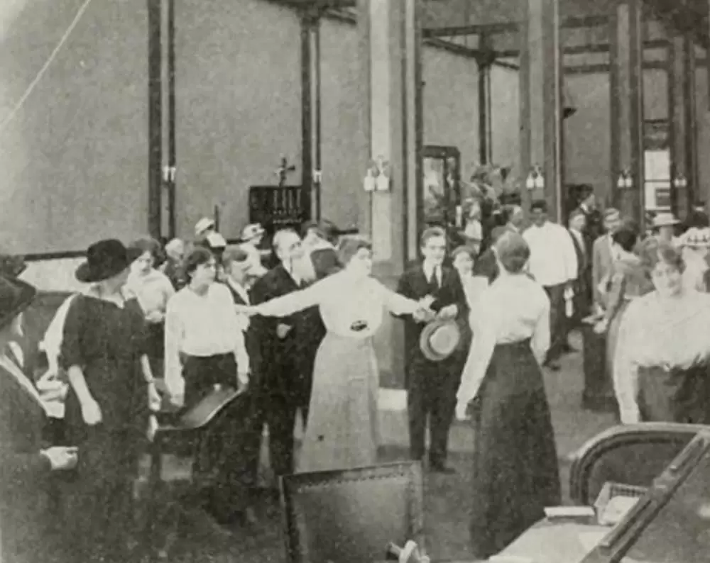 イントレランスの画像