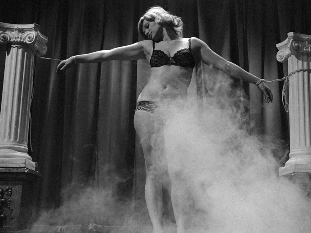 The Curse of Her Flesh（原題）の画像